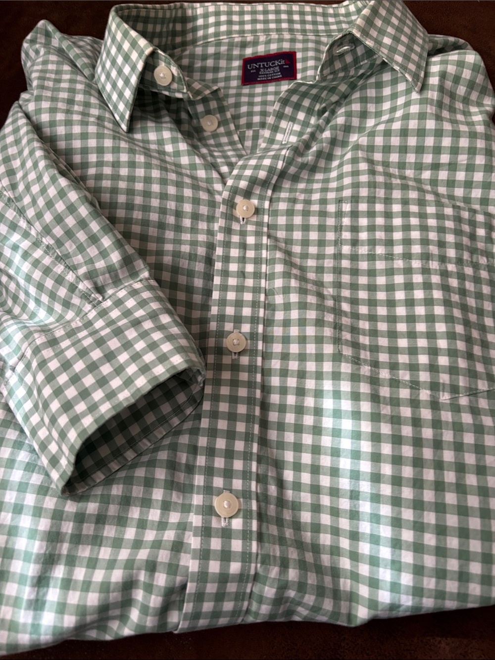 UNTUCKit Light Green and White Gingham Button-Down Shirt